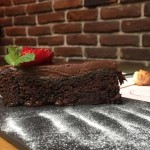Заведение с лятна градина в София | MOTTO Bar & Food
